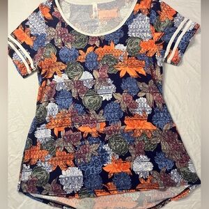LuLaRoe Short Sleeve Top with Floral Design